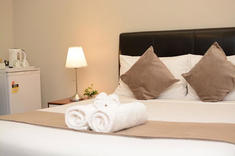 Ellard Bed & Breakfast - Dentist Find 2