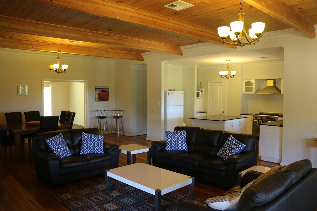 Burton Farmhouse