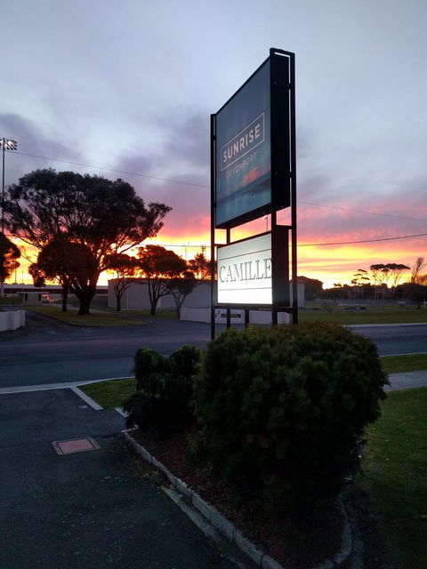Sunrise Devonport - Dentist Find 27