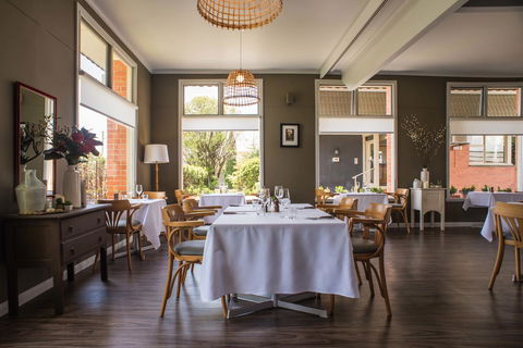 Sunrise Devonport - Dentist Find 12