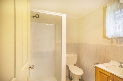 Queechy Motel - Dentists Australia 2