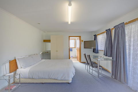 Queechy Motel - Dentists Australia 27