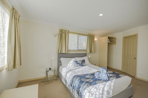 Queechy Motel - Dentists Australia 7