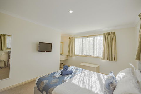 Queechy Motel - Dentists Australia 6