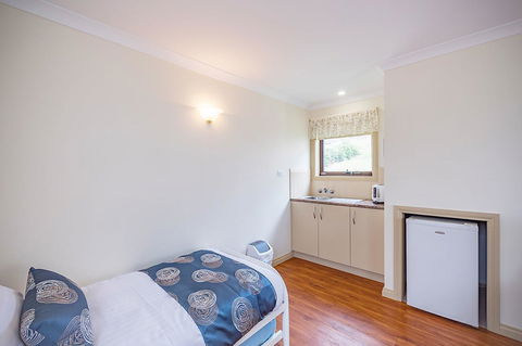 Queechy Motel - Dentists Australia 39