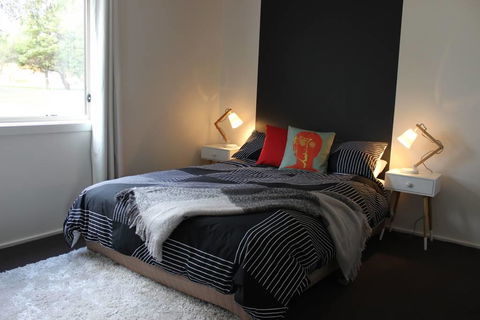 Boomers Retreat, Alonnah, Bruny Island - Dentist Find 7