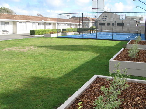 Barclay Motor Inn - Dentists Australia 12