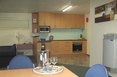 Barclay Motor Inn - Dentists Australia 29