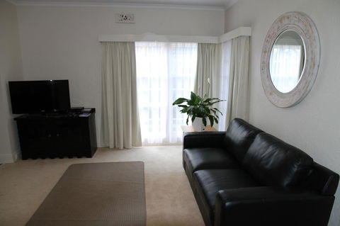 Barclay Motor Inn - Dentists Australia 34