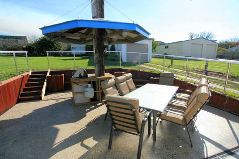 Bridport Holiday Rental - Dentist Find 6
