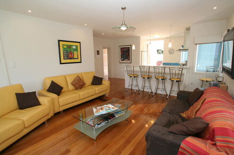 Bridport Holiday Rental - Dentist Find 10