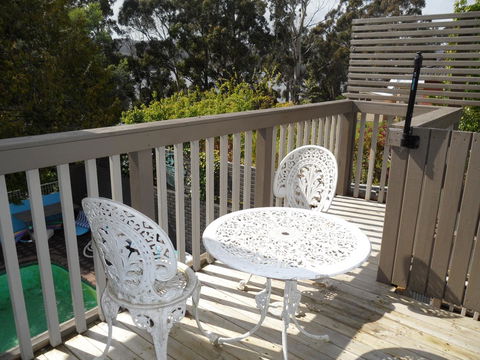 The Anchorage Waterfront Apartment - Dentist Find 20