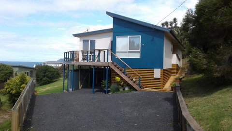 Seascape Beach House - Dentist Find 16