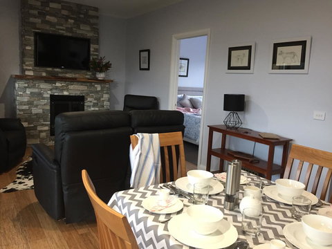 Manna Hill Farm - Dentist Search 15