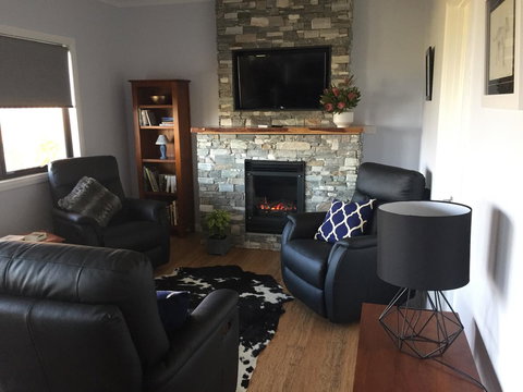 Manna Hill Farm - Dentist Search 42