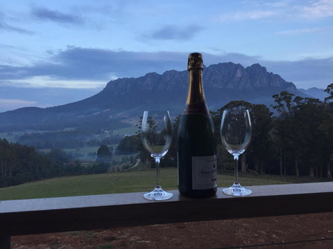 Manna Hill Farm - Dentist Search 23