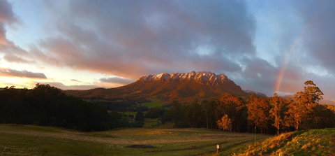 Manna Hill Farm - Dentist Search 5