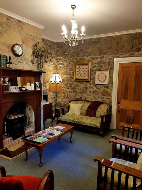 Orford's Sanda House B&B - Dentist Find 11