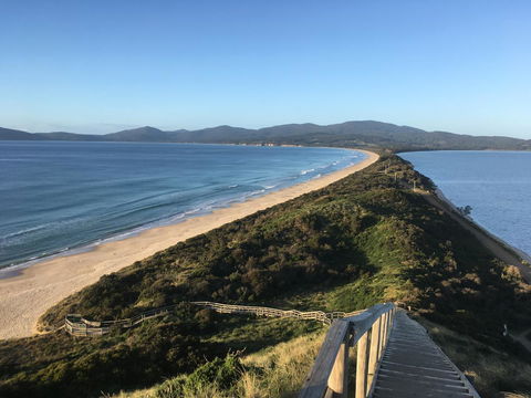 Couples Getaway On Bruny Island - Dentist Find 11
