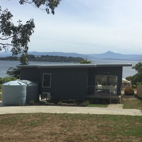 Couples Getaway On Bruny Island - Dentist Find 18