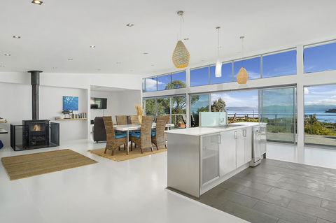 Sunset Bay Escape - Dentist Find 21