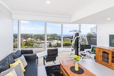 Views Forever - Devonport - Dentist Find 0