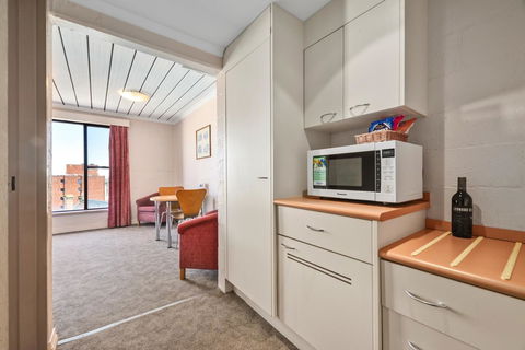 Balmoral On York - Dentist Find 13