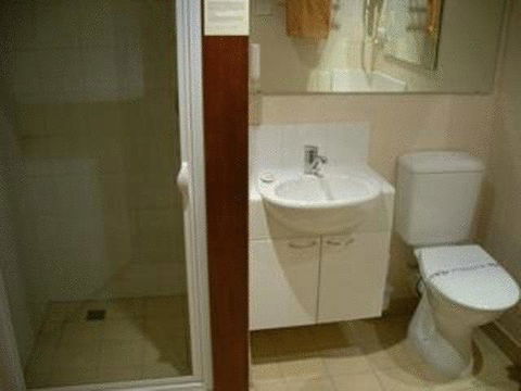 Balmoral On York - Dentist Find 44