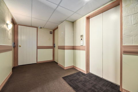 Balmoral On York - Dentist Find 16