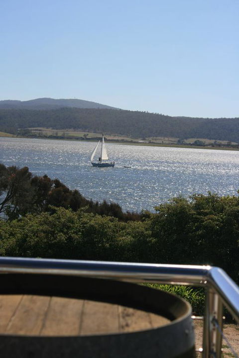 Amble'a'While On Tamar - Dentist Find 28