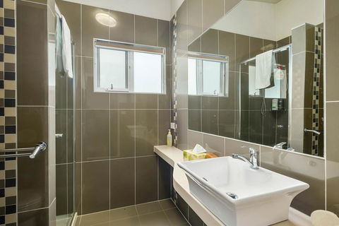 Manfield Seaside Bruny Island - Dentist Find 17