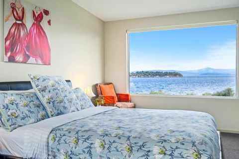 Manfield Seaside Bruny Island - Dentist Find 13