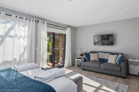 Harrison Grove - Dentists Australia 8