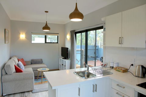 Kingston Beach-House Retreat - Dentist Find 8
