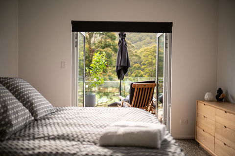 Adventure Bay Retreat Bruny Island - Dentist Find 33