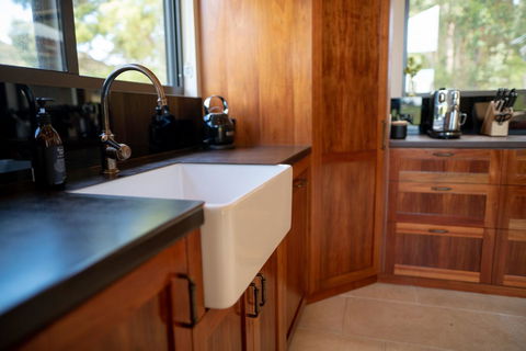 Adventure Bay Retreat Bruny Island - Dentist Find 25