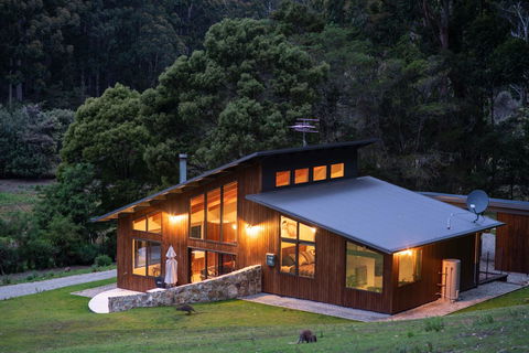 Adventure Bay Retreat Bruny Island - Dentist Find 1