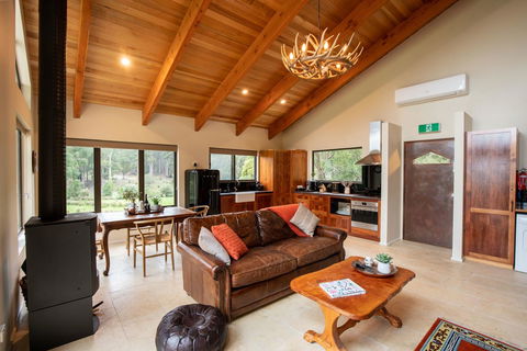 Adventure Bay Retreat Bruny Island - Dentist Find 3