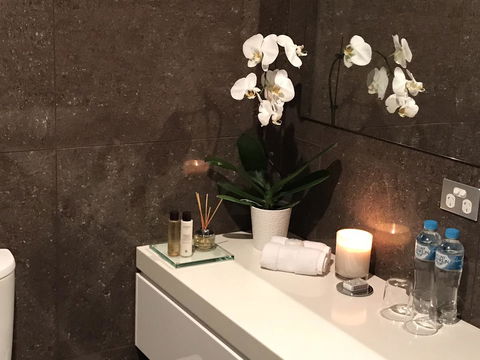 Amare Beachside Luxury - Dentists Australia 7