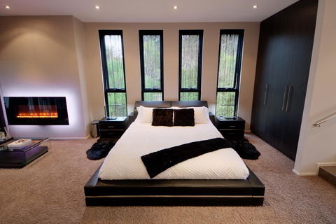 Amare Beachside Luxury - Dentists Australia 13