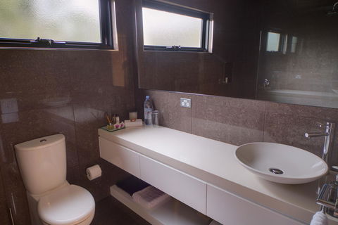 Amare Beachside Luxury - Dentists Australia 14