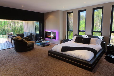 Amare Beachside Luxury - Dentists Australia 10