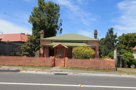 Kerrellie Cottages - Dentists Australia 2
