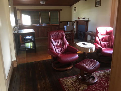 Kerrellie Cottages - Dentists Australia 15