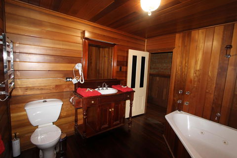 Kerrellie Cottages - Dentists Australia 25
