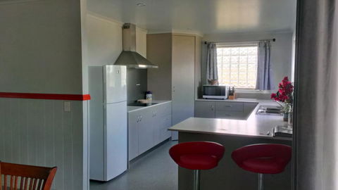 The Crays Accommodation - Dentists Australia 7