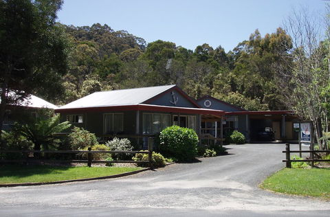 The Crays Accommodation - Dentists Australia 0