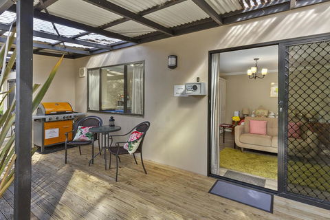 Oyster Cove Chalet - Dentist Find 3