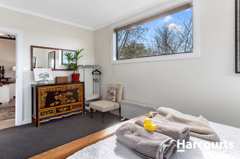 The WeareHouse In Deloraine - Dentist Find 19