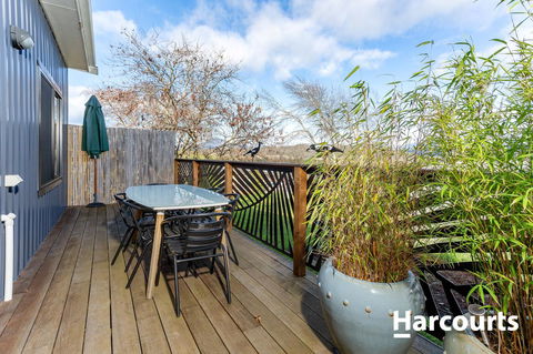 The WeareHouse In Deloraine - Dentist Find 9